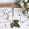 Rustikální svatební oznámení s krajkou a papírovou kytičkou sada